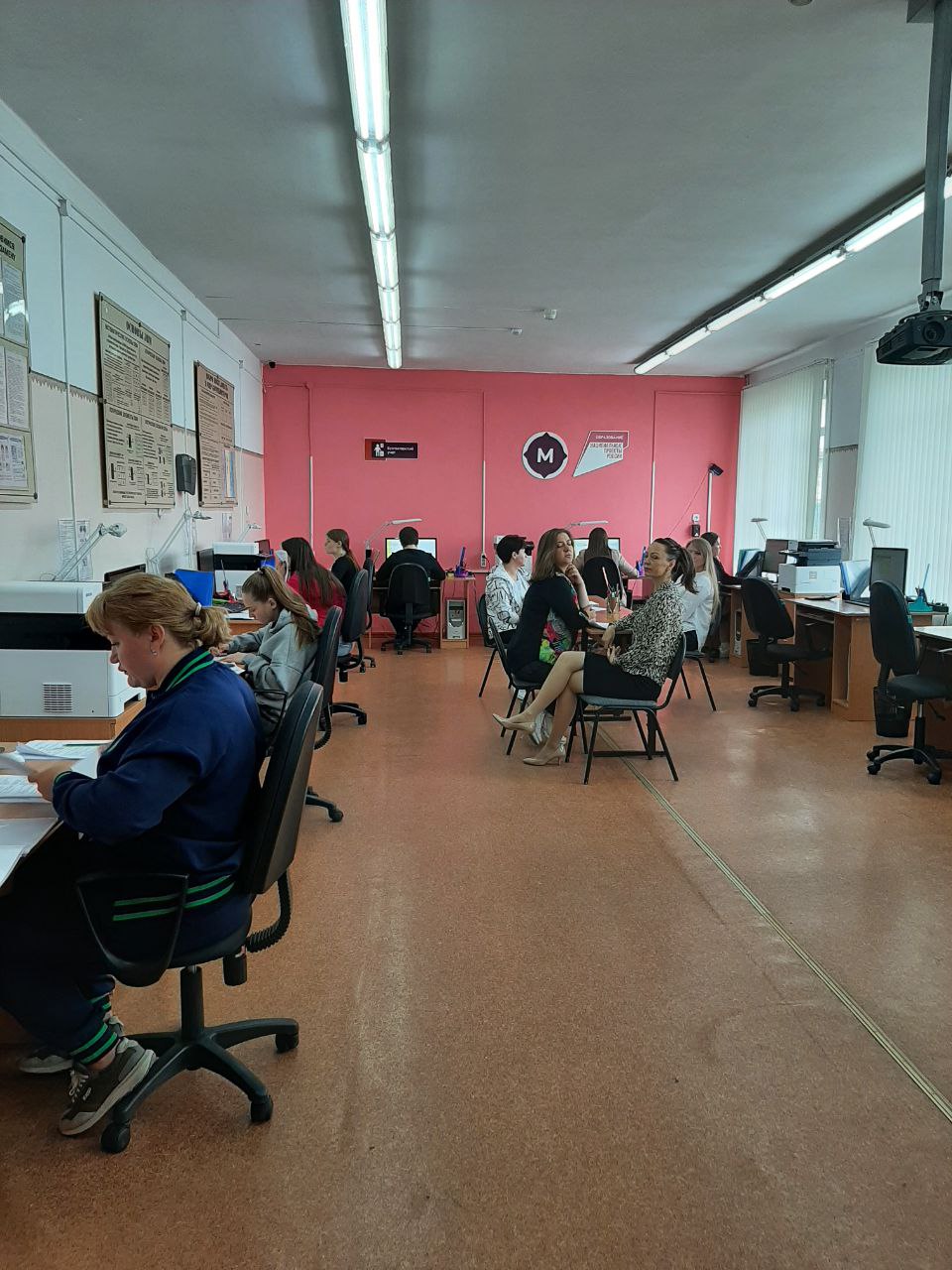 29e41a8d-2151-45c0-b272-6f4e6e7dbfaf.jpg